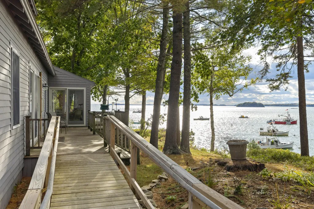 22 Wood Landing Road Harpswell ME 04079