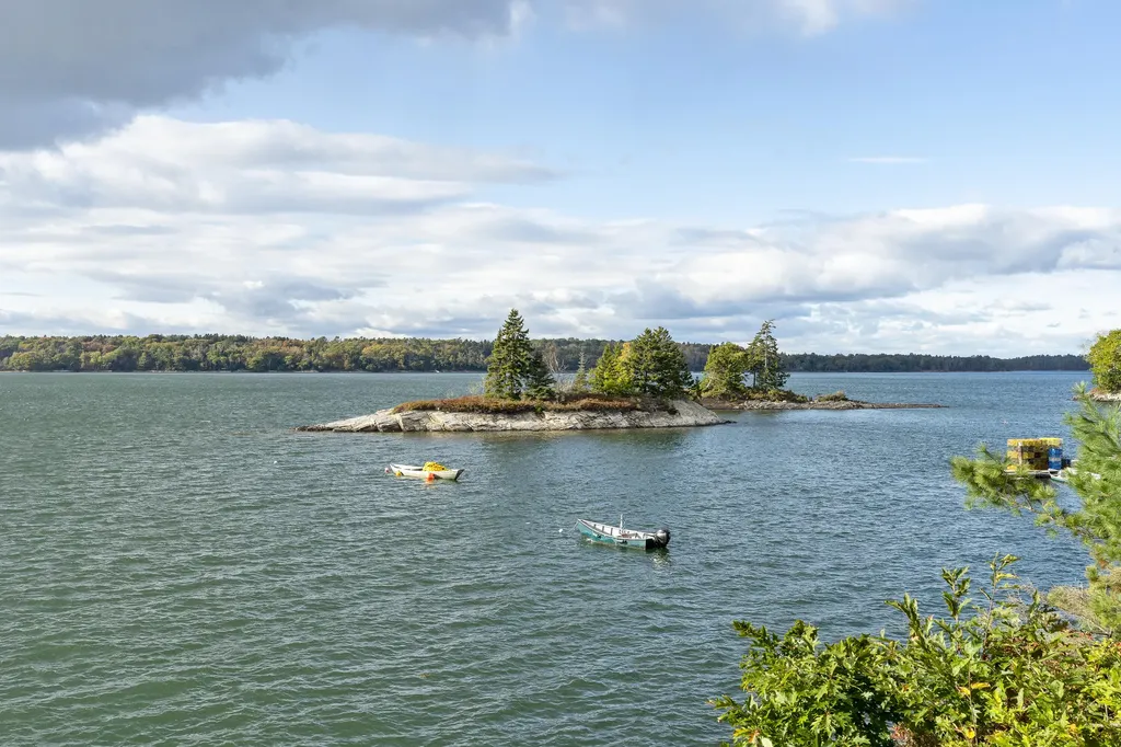 22 Wood Landing Road Harpswell ME 04079