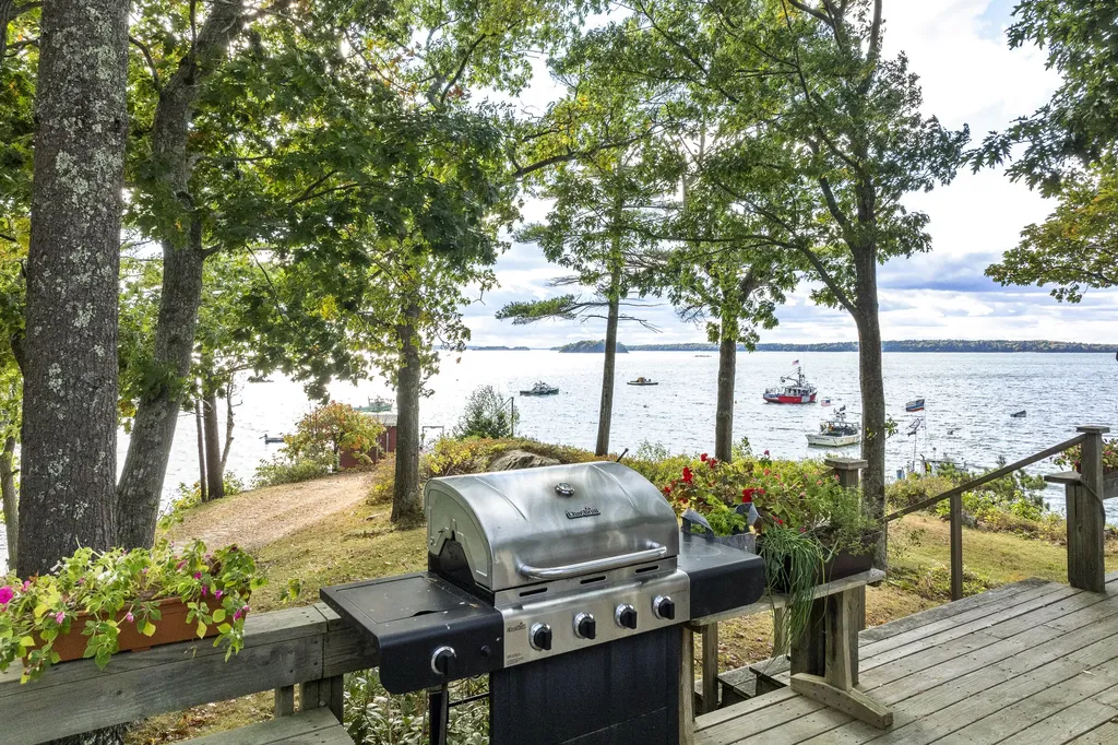 22 Wood Landing Road Harpswell ME 04079
