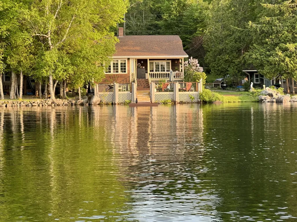 402 Stanhope Mill Road Lincoln ME 04457