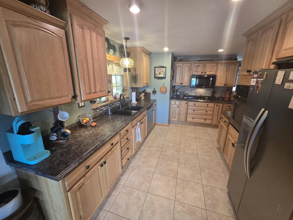 402 Stanhope Mill Road Lincoln ME 04457