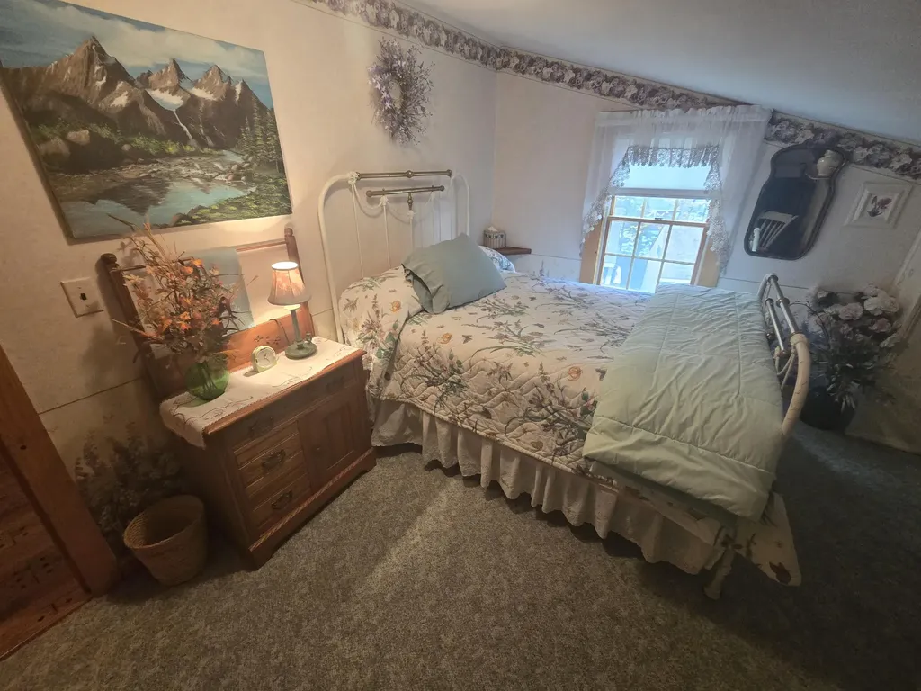 402 Stanhope Mill Road Lincoln ME 04457