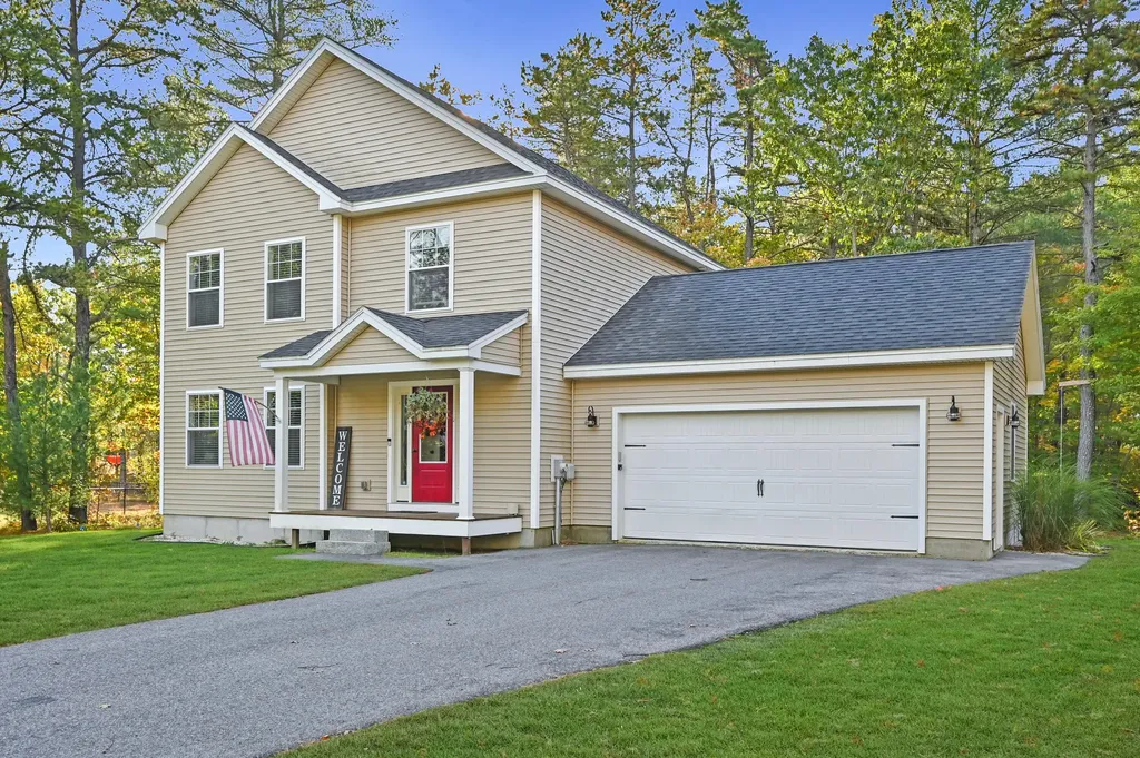 39 Laura Lane Gorham ME 04038