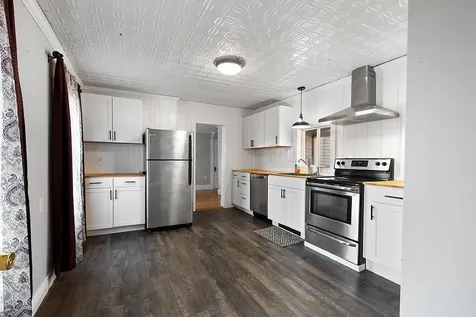 107 Ferry Road Chelsea ME 04330