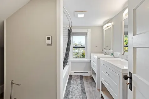 107 Ferry Road Chelsea ME 04330