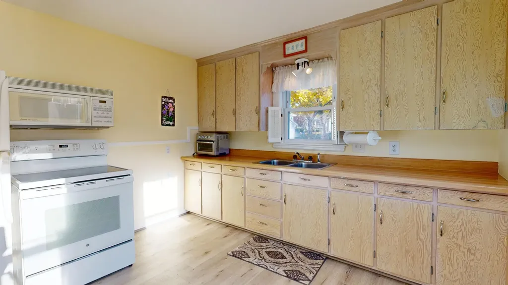 14 Perrier Street Lewiston ME 04240