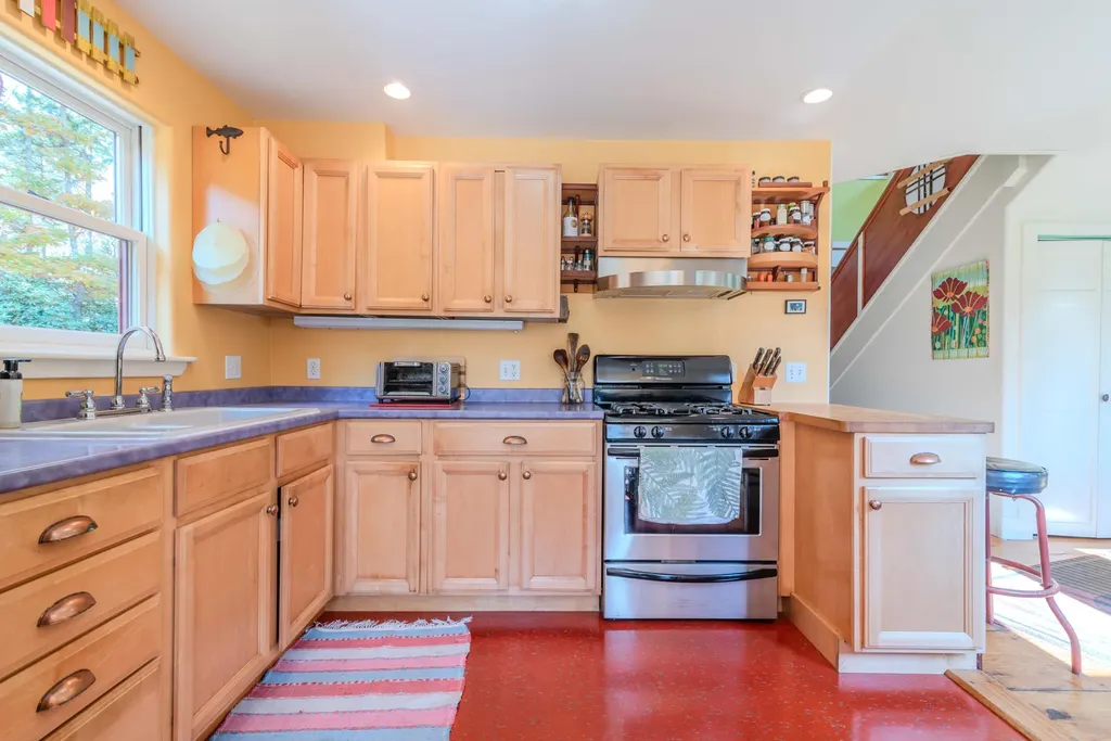 903 Mere Point Road Brunswick ME 04011