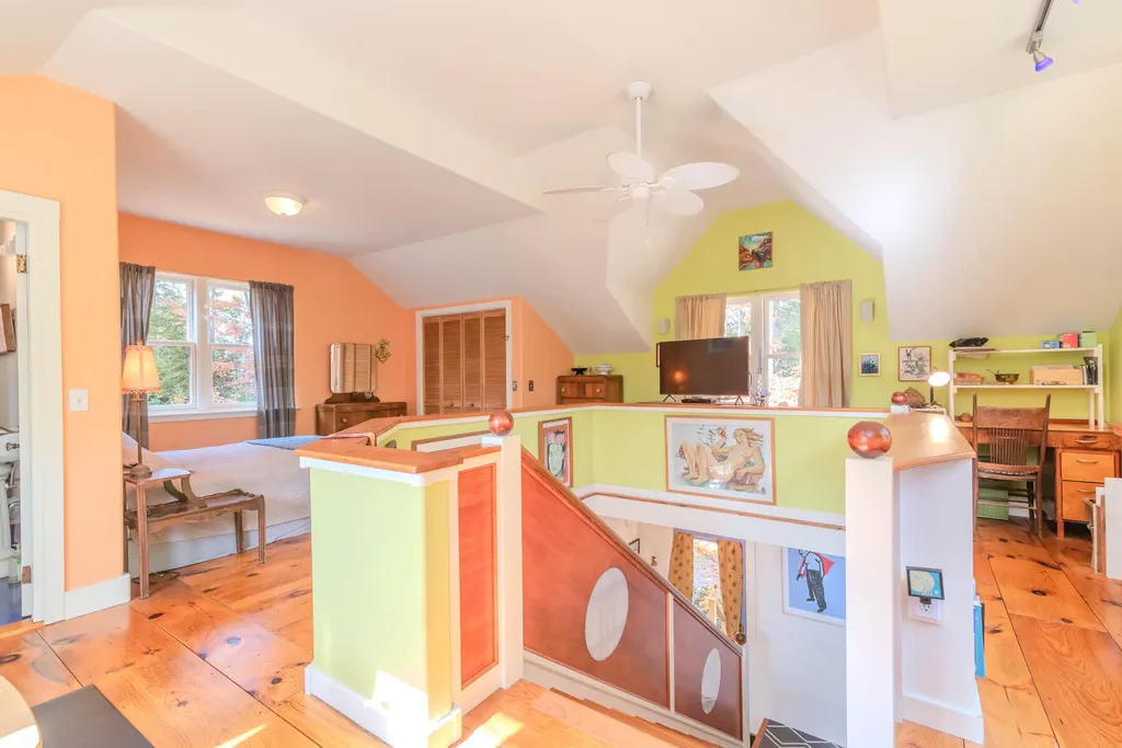 903 Mere Point Road Brunswick ME 04011
