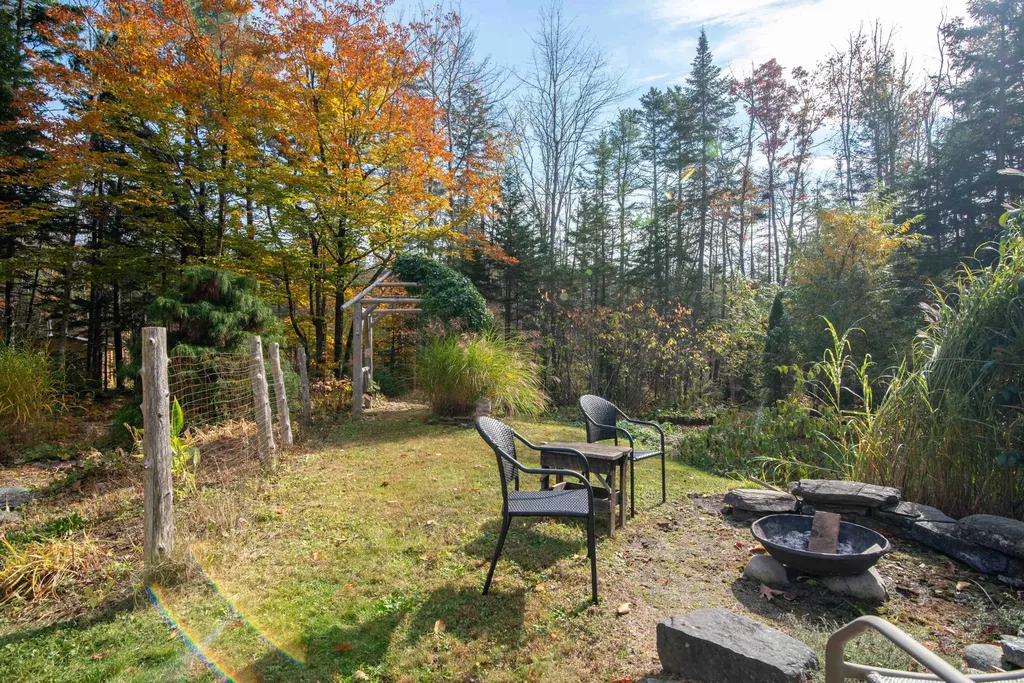 903 Mere Point Road Brunswick ME 04011