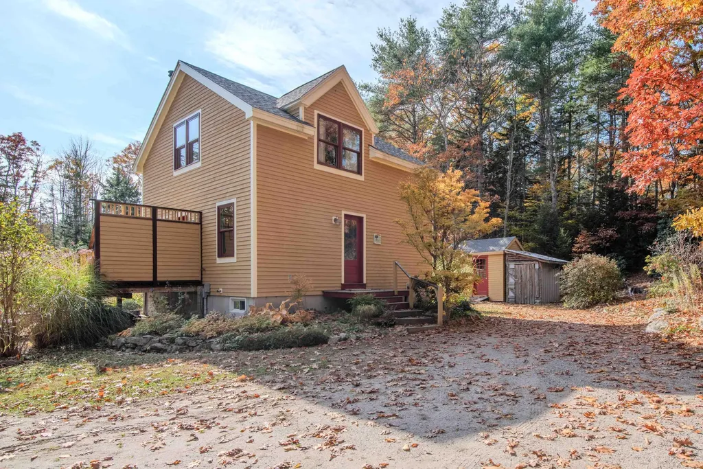 903 Mere Point Road Brunswick ME 04011