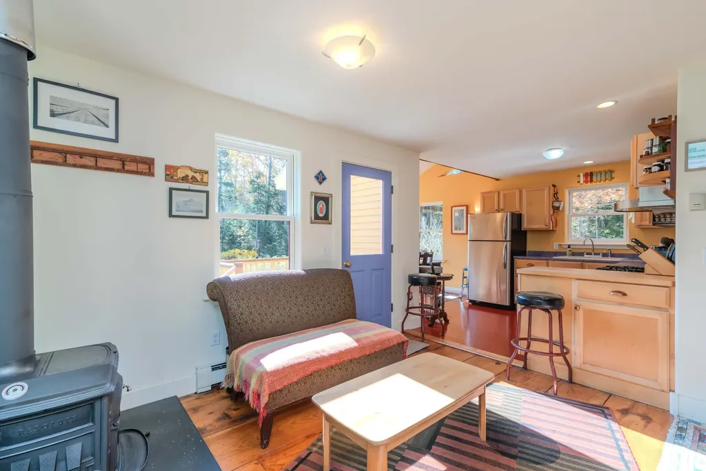 903 Mere Point Road Brunswick ME 04011