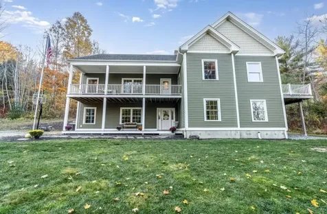 83 Hoyt Drive Monmouth ME 04259