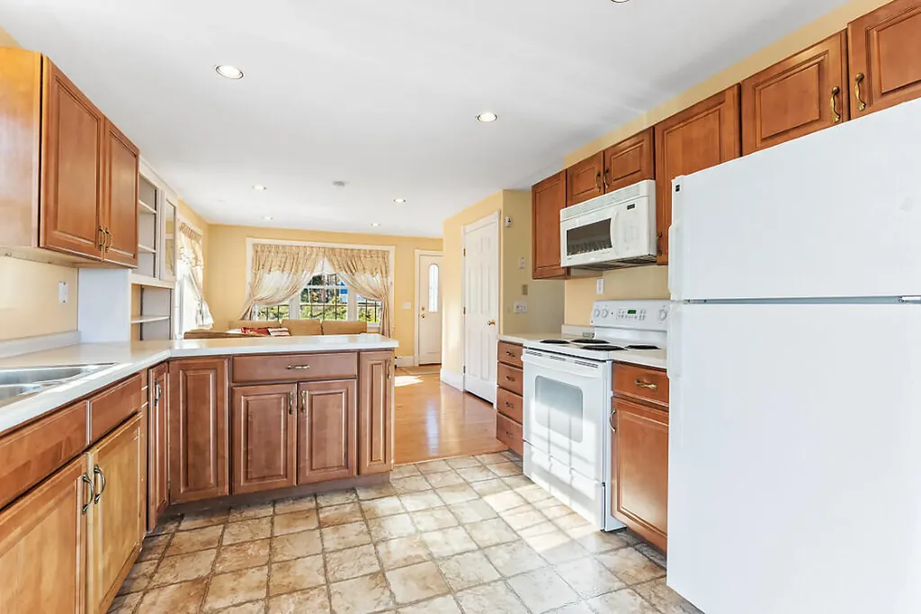 691 Oakland Road Belgrade ME 04917