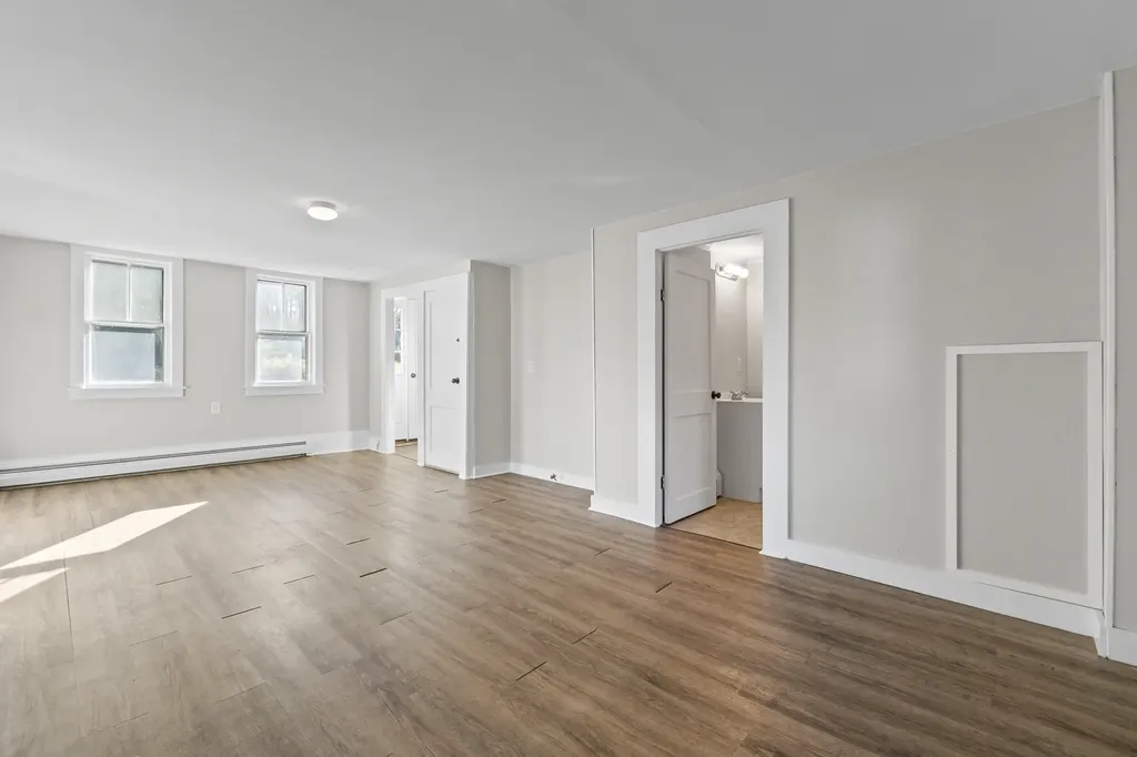 1090 Main Street Bowdoin ME 04287