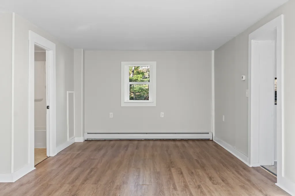 1090 Main Street Bowdoin ME 04287