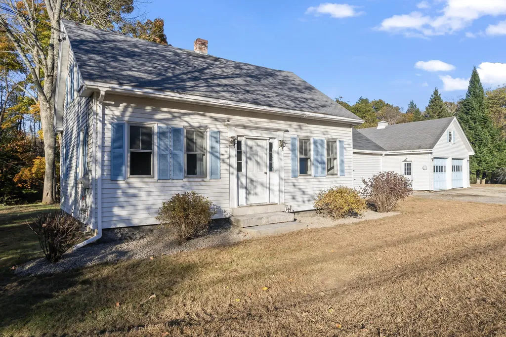 1090 Main Street Bowdoin ME 04287