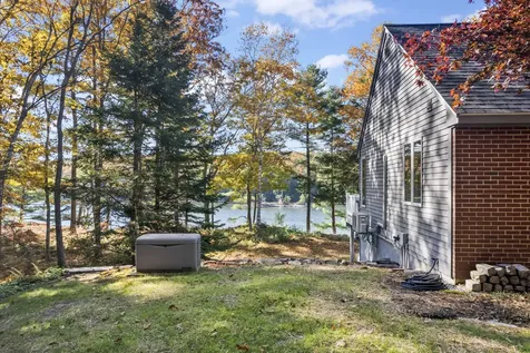 203 Youngs Point Road Wiscasset ME 04578