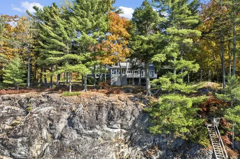 203 Youngs Point Road Wiscasset ME 04578