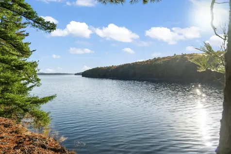 203 Youngs Point Road Wiscasset ME 04578