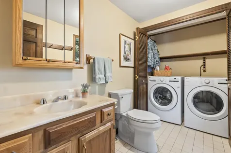 203 Youngs Point Road Wiscasset ME 04578