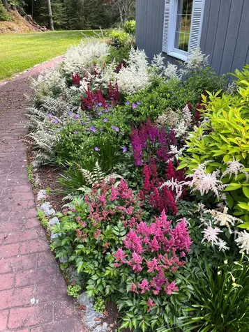 203 Youngs Point Road Wiscasset ME 04578