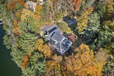 203 Youngs Point Road Wiscasset ME 04578