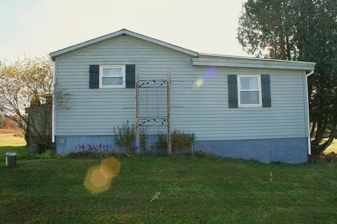 3122 N Union Road Union ME 04862