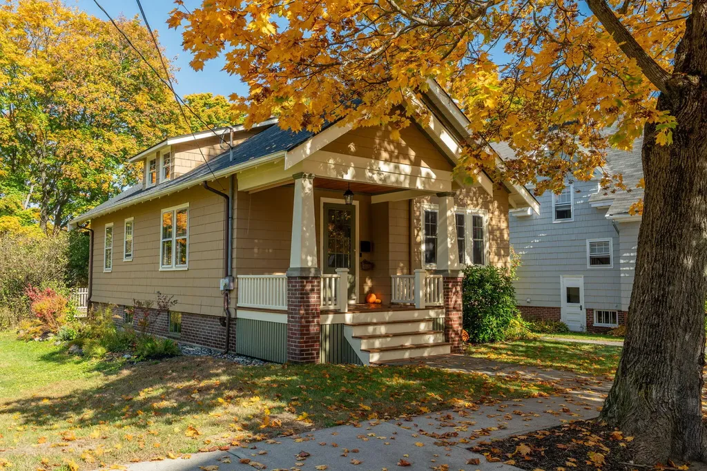 105 Revere Street Portland ME 04103