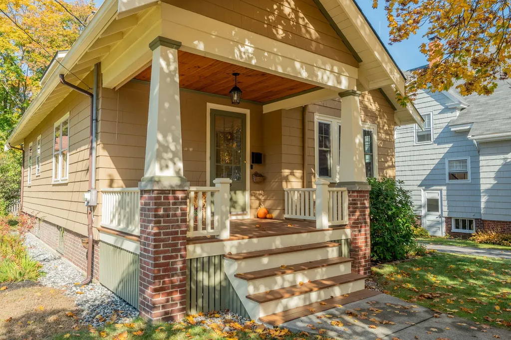 105 Revere Street Portland ME 04103