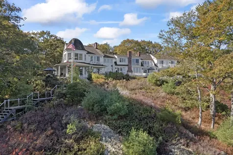132 Captain John Parker Road Phippsburg ME 04562