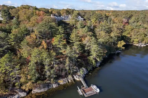 132 Captain John Parker Road Phippsburg ME 04562