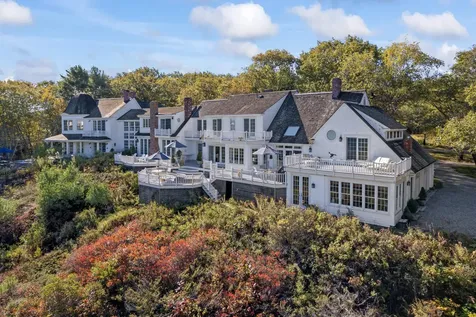 132 Captain John Parker Road Phippsburg ME 04562