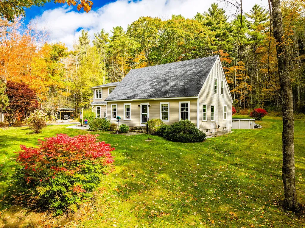 54 Fox Trail Camden ME 04843