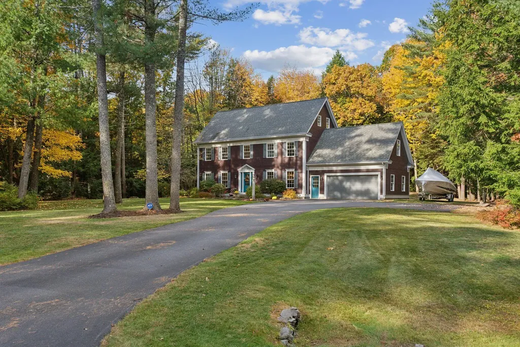18 Saratoga Lane Scarborough ME 04074