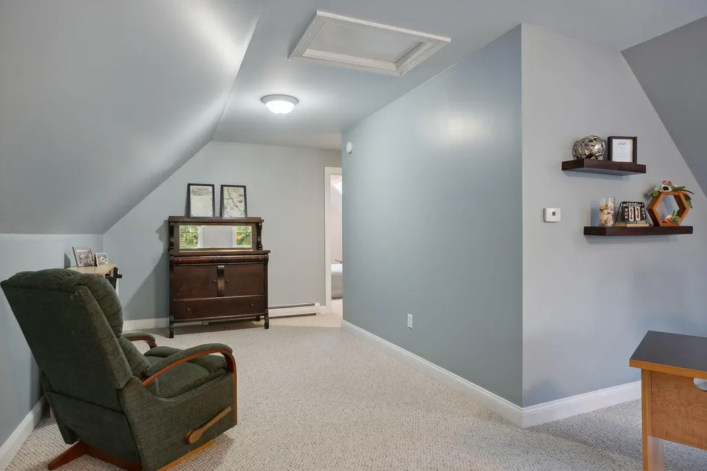 18 Saratoga Lane Scarborough ME 04074