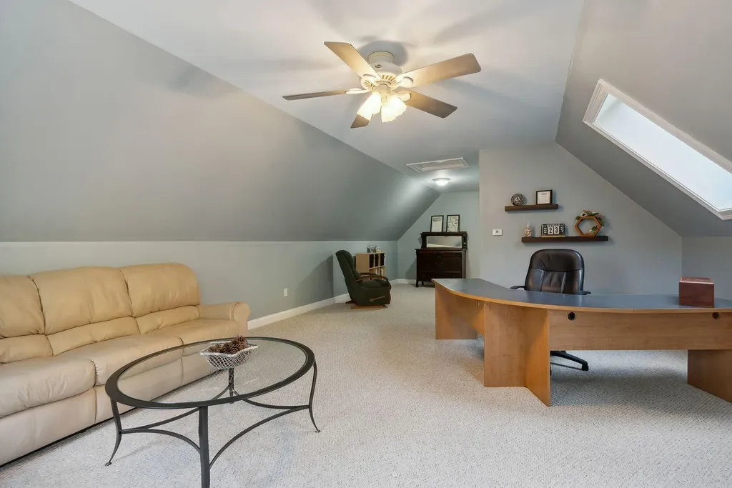 18 Saratoga Lane Scarborough ME 04074