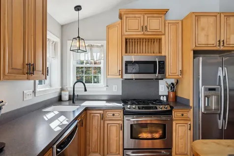 18 Copperhead Drive Gorham ME 04038