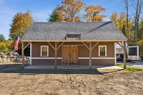 18 Copperhead Drive Gorham ME 04038