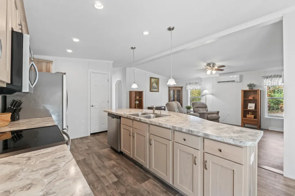 66 Harmony Hill Road Topsham ME 04086