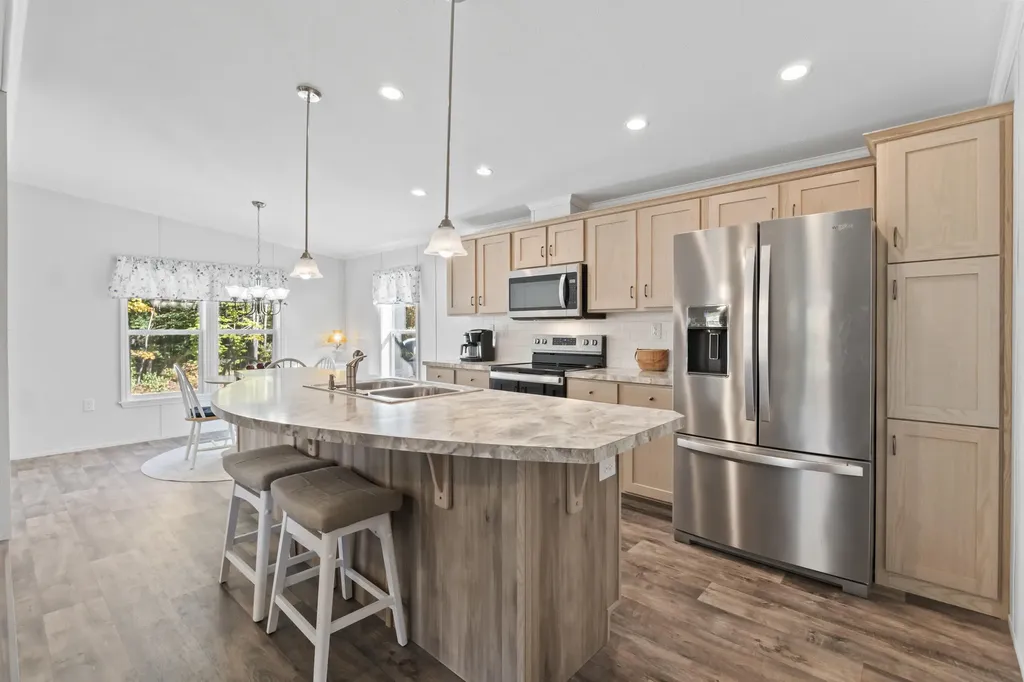 66 Harmony Hill Road Topsham ME 04086