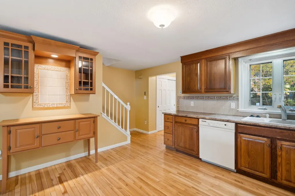 21 Valley Street South Portland ME 04106