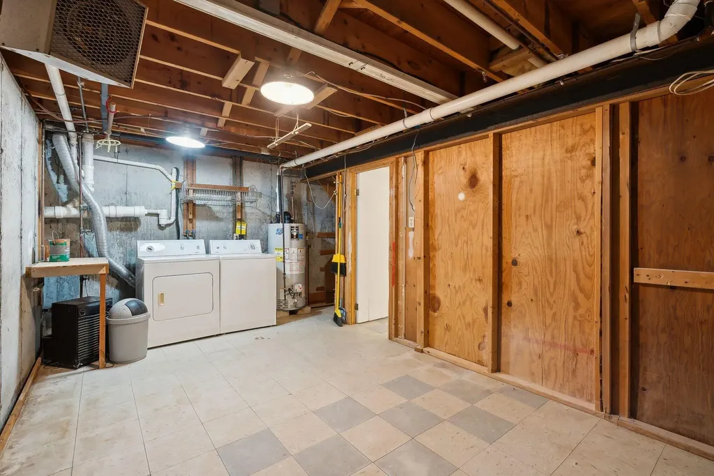 21 Valley Street South Portland ME 04106