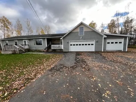 21 Mclean Road Chapman ME 04757