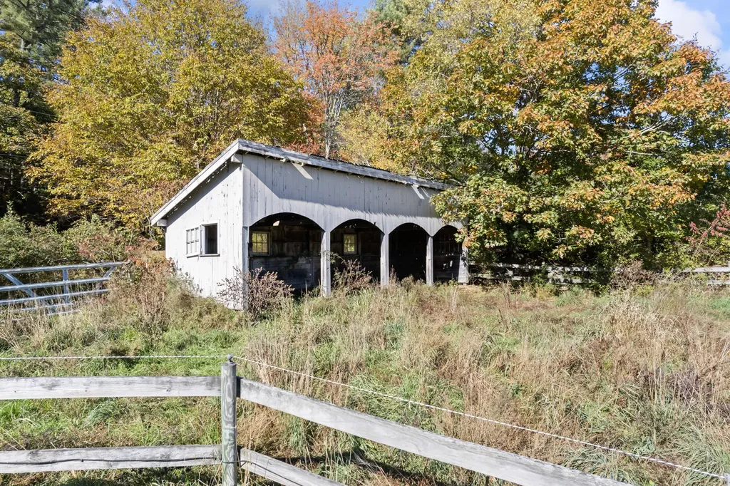 261 Benner Road Bristol ME 04539