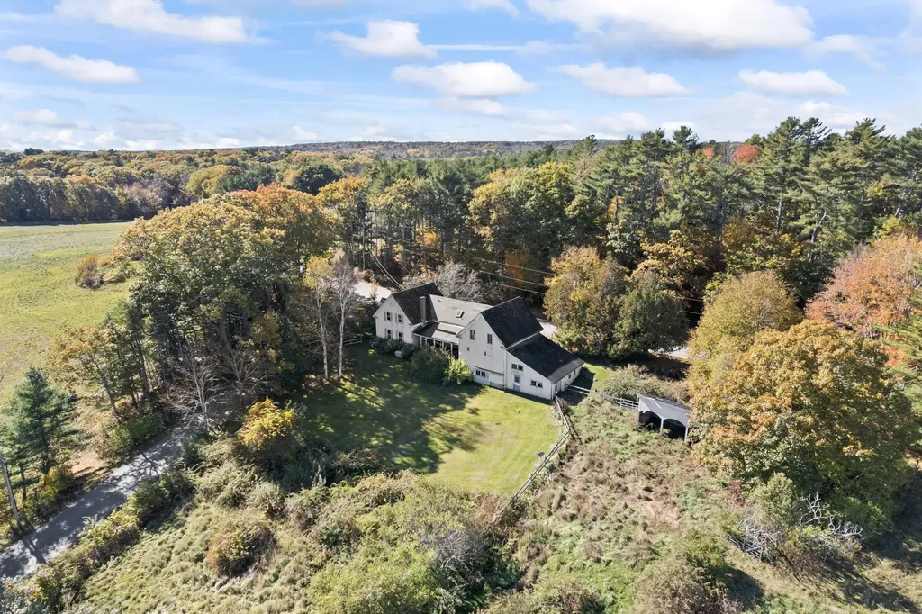 261 Benner Road Bristol ME 04539