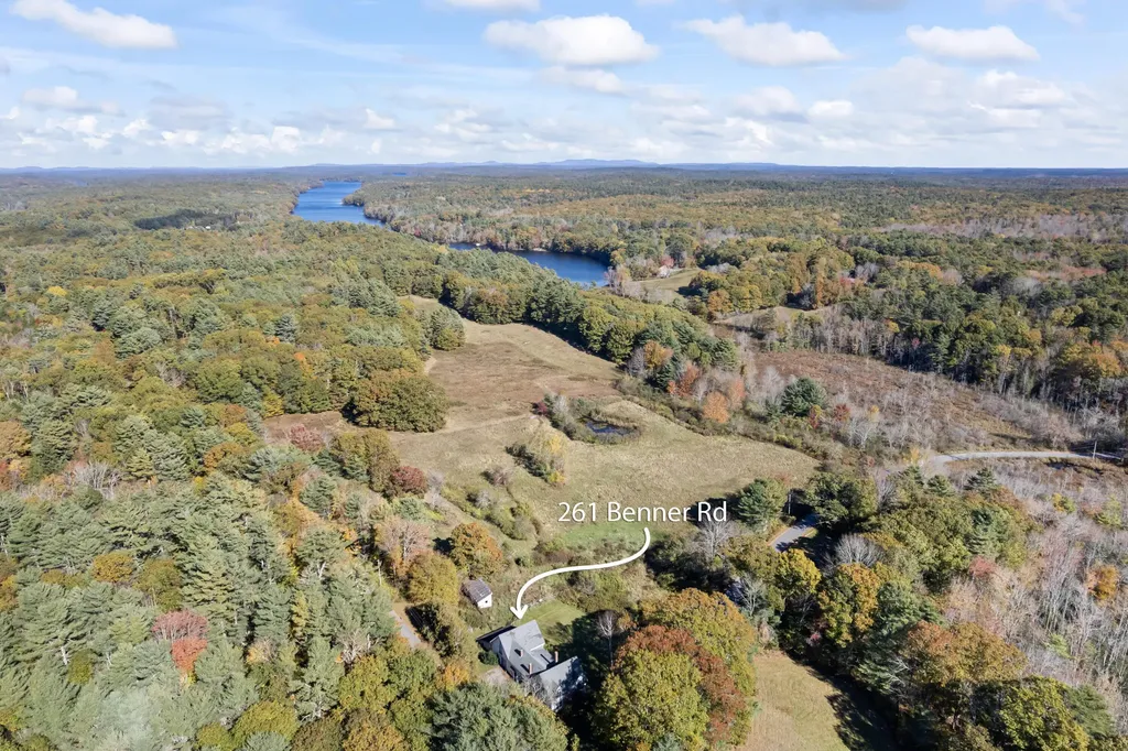 261 Benner Road Bristol ME 04539