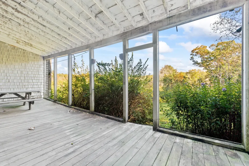 261 Benner Road Bristol ME 04539
