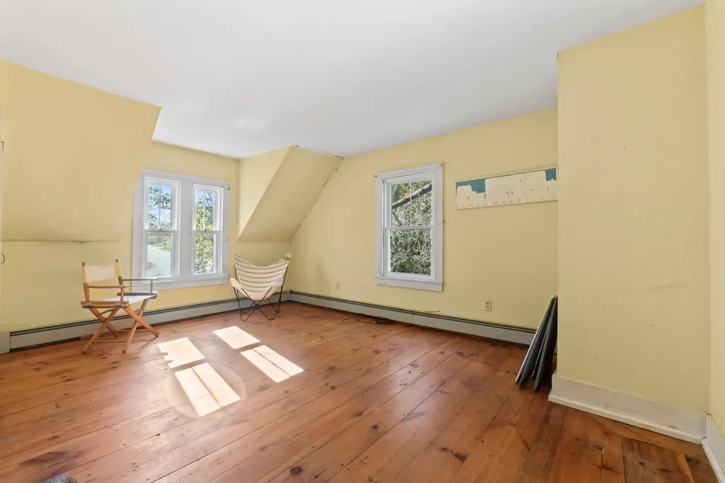 261 Benner Road Bristol ME 04539