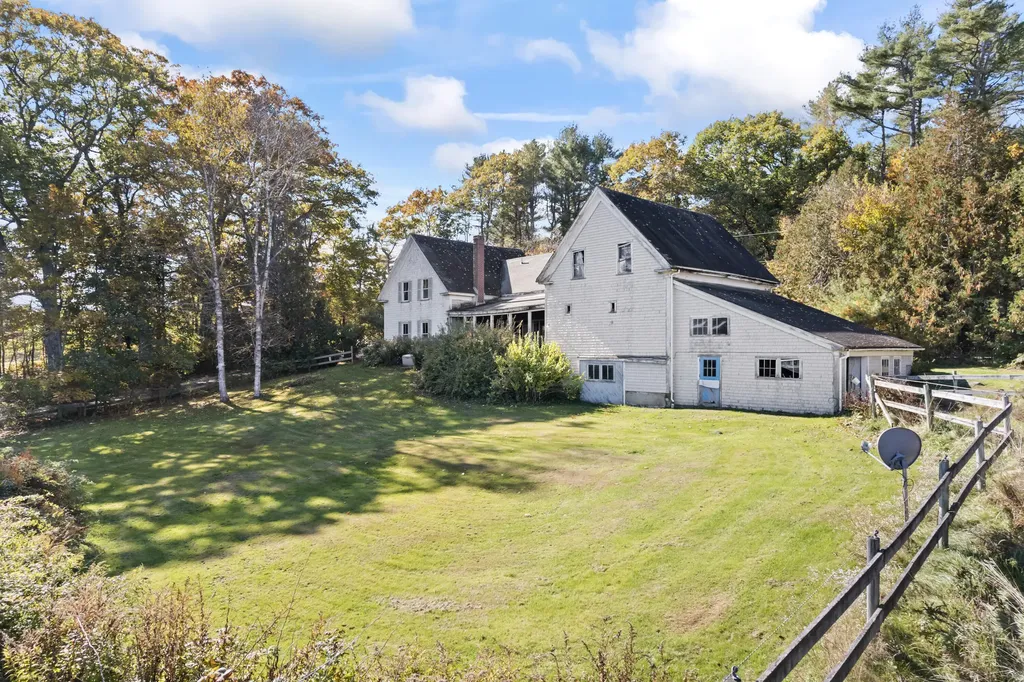 261 Benner Road Bristol ME 04539