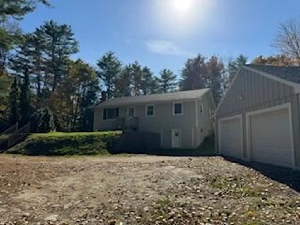 176 Old Dresden Road Wiscasset ME 04578